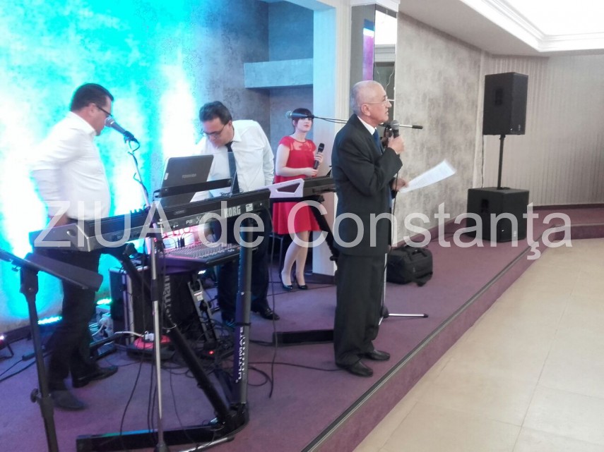 inegalabilul invitatii lui ilie floroiu au participat la constanta si la repriza a treia distractie maxima inegalabilul invitatii lui ilie floroiu au participat la constanta si la repriza a treia distractie maxima