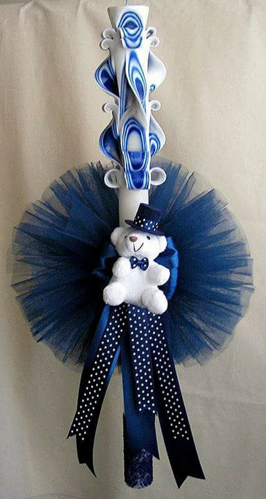 tort cu minge de fotbal la botezul fiului jucatorului daniel oancea galerie foto 645325 tort cu minge de fotbal la botezul fiului jucatorului daniel oancea galerie foto 645325