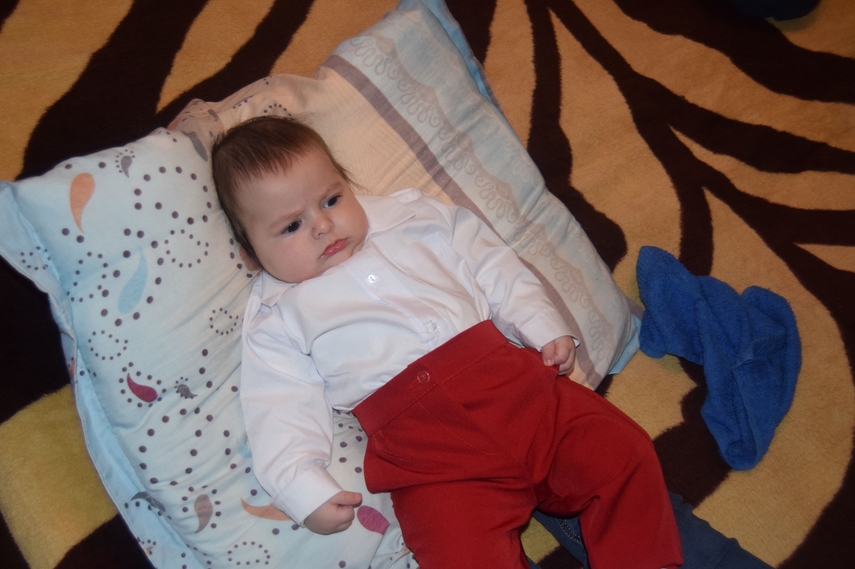 tort cu minge de fotbal la botezul fiului jucatorului daniel oancea galerie foto 645325 tort cu minge de fotbal la botezul fiului jucatorului daniel oancea galerie foto 645325