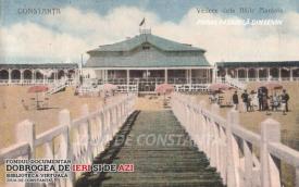 Prima pasarelă de lemn din Mamaia 