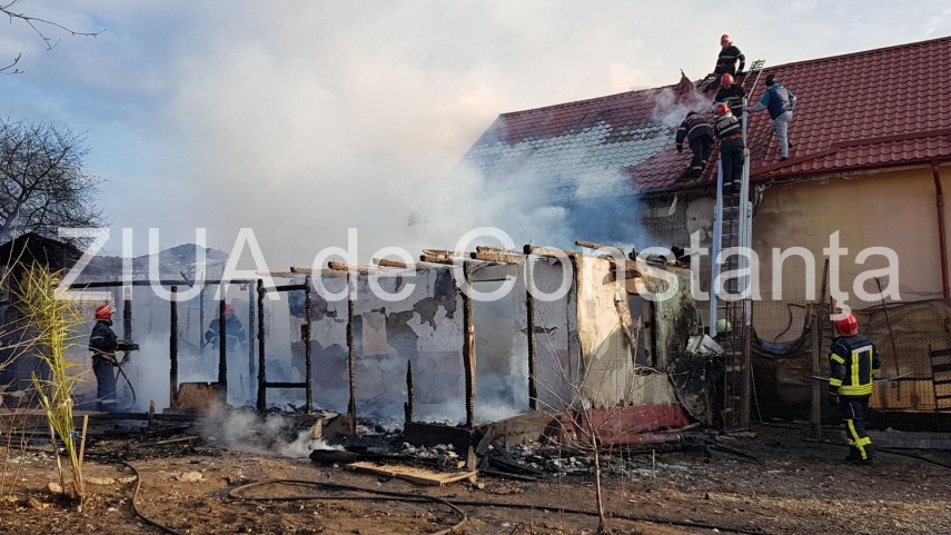 pericol de explozie incendiu in localitatea poarta alba 645799 pericol de explozie incendiu in localitatea poarta alba 645799