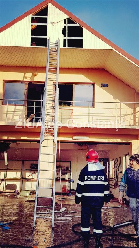 pericol de explozie incendiu in localitatea poarta alba 645799 pericol de explozie incendiu in localitatea poarta alba 645799