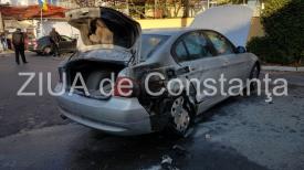 Imagini de la eveniment. Accident în Piaţa Chiliei. Trei autoturisme implicate. Pericol de explozie (galerie foto + video)       