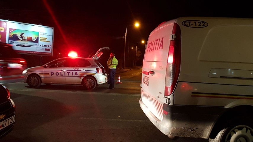 accident rutier pe bulevardul aurel vlaicu din constanta in zona obor un pieton a fost lovit de o masina accident rutier pe bulevardul aurel vlaicu din constanta in zona obor un pieton a fost lovit de o masina