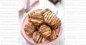 Muffins de post cu piersici