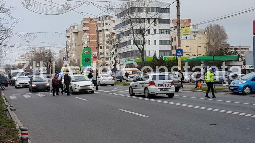 imagini de la eveniment accident rutier in municipiul constanta pe bulevardul tomis o persoana a fost imagini de la eveniment accident rutier in municipiul constanta pe bulevardul tomis o persoana a fost