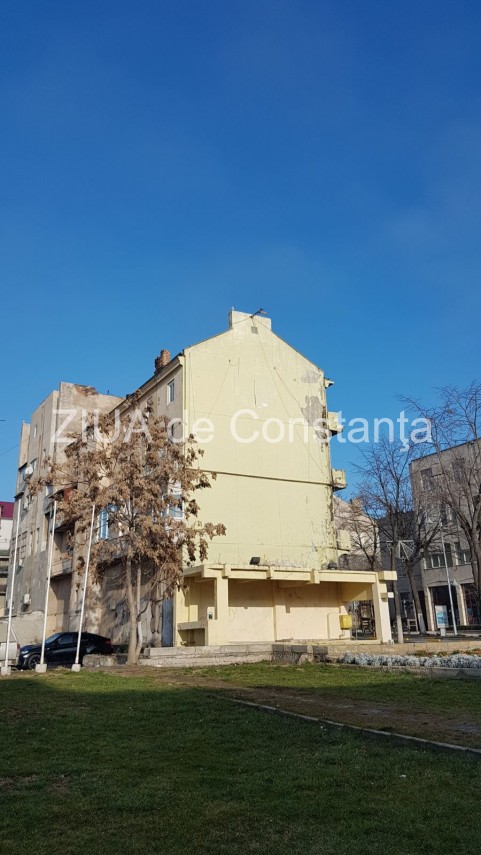 fotoreportaj urmarile incendiului izbucnit la un imobil situat in centrul municipiului constanta in ziua fotoreportaj urmarile incendiului izbucnit la un imobil situat in centrul municipiului constanta in ziua