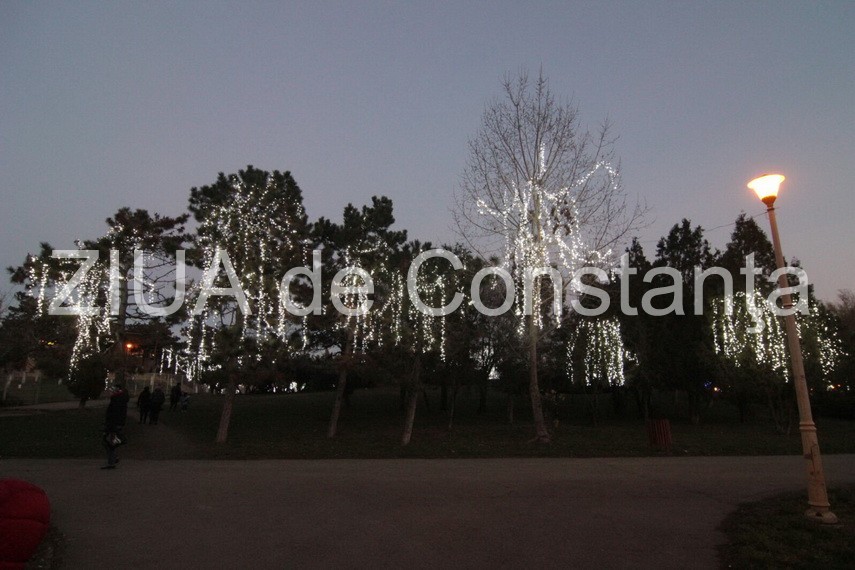 fotoreportaj oraselul copiilor din constanta inca mai poti face poze cu mos craciun 647592 fotoreportaj oraselul copiilor din constanta inca mai poti face poze cu mos craciun 647592