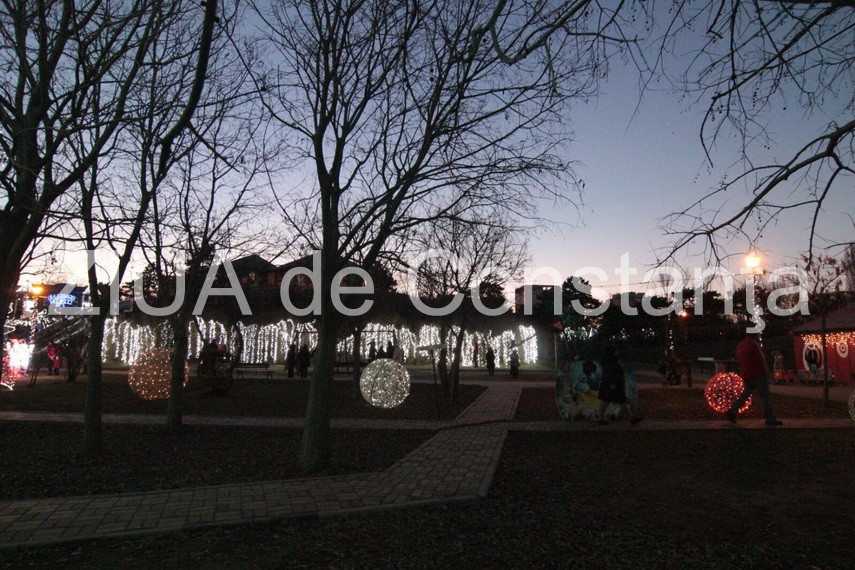 fotoreportaj oraselul copiilor din constanta inca mai poti face poze cu mos craciun 647592 fotoreportaj oraselul copiilor din constanta inca mai poti face poze cu mos craciun 647592