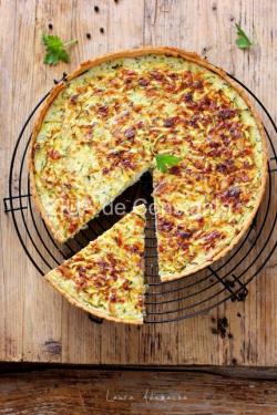 Tarta sarata cu ton si dovlecei