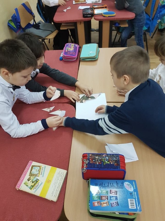 mihai eminescu sarbatorit prin manifestari la scoala gimnaziala george cosbuc din 23 august galerie foto mihai eminescu sarbatorit prin manifestari la scoala gimnaziala george cosbuc din 23 august galerie foto