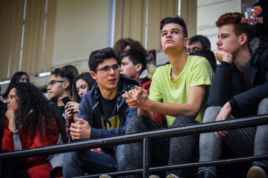 debut fast pentru gladiatori in faza semifinala unde s a facut diferenta in meciul dintre bc athletic debut fast pentru gladiatori in faza semifinala unde s a facut diferenta in meciul dintre bc athletic