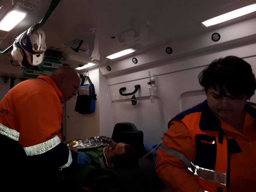 accident rutier pe dn22 tulcea constanta doi cai dezlegati au intrat pe sosea unul dintre animale lovit accident rutier pe dn22 tulcea constanta doi cai dezlegati au intrat pe sosea unul dintre animale lovit