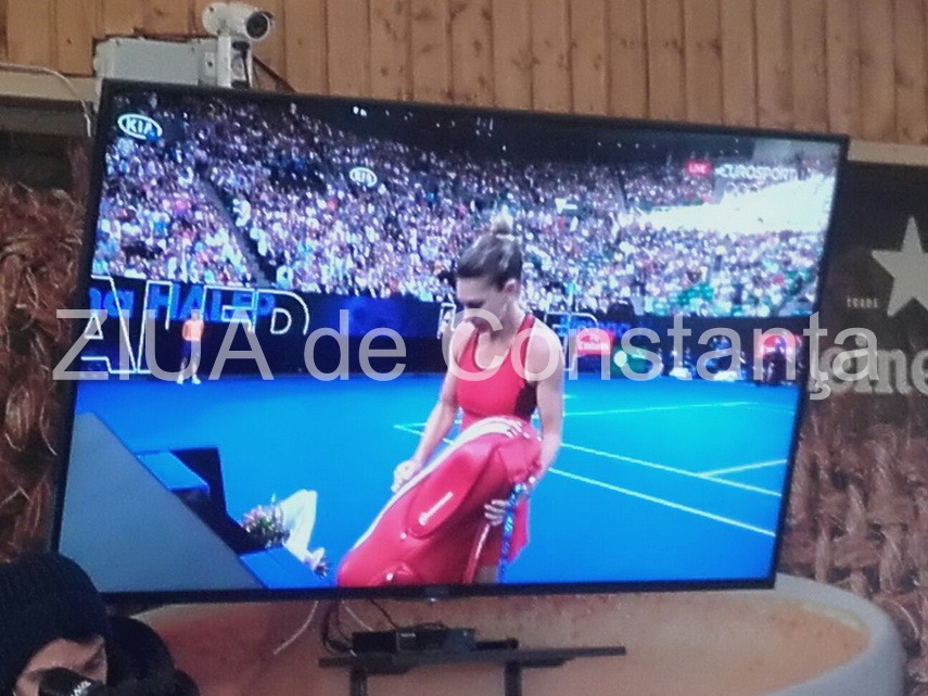 imagini de la eveniment apropiatii simonei halep urmaresc finala de la australian open la cafeneaua familiei imagini de la eveniment apropiatii simonei halep urmaresc finala de la australian open la cafeneaua familiei
