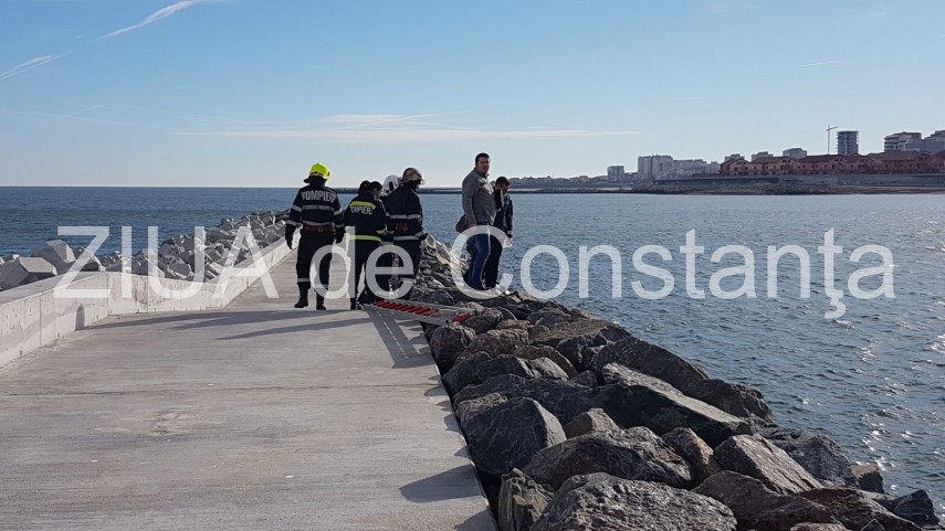 update imagini de la eveniment descoperire macabra in zona pescarie din constanta o persoana a fost gasita update imagini de la eveniment descoperire macabra in zona pescarie din constanta o persoana a fost gasita