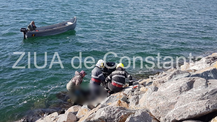 update imagini de la eveniment descoperire macabra in zona pescarie din constanta o persoana a fost gasita update imagini de la eveniment descoperire macabra in zona pescarie din constanta o persoana a fost gasita