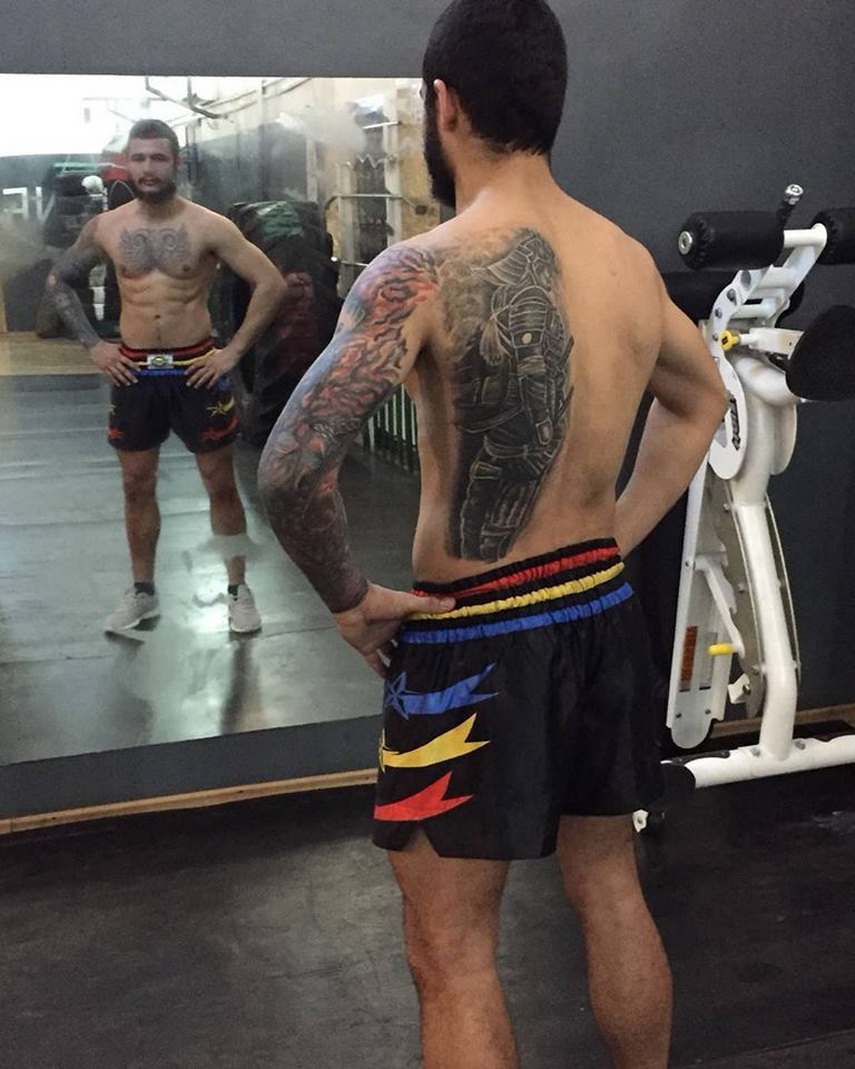 micul bonjasky de la keru kento constanta madalin craciunica va lupta in italia la imola piramida de micul bonjasky de la keru kento constanta madalin craciunica va lupta in italia la imola piramida de