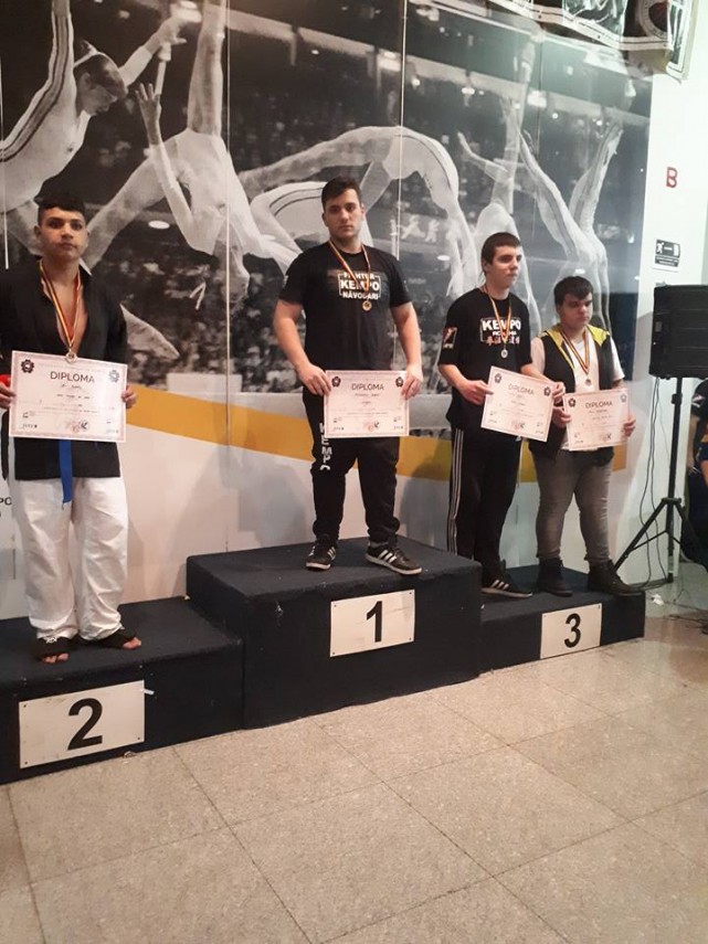 luptatorii de la cs navodari 14 medalii la campionatul national de semi kempo 650679 luptatorii de la cs navodari 14 medalii la campionatul national de semi kempo 650679