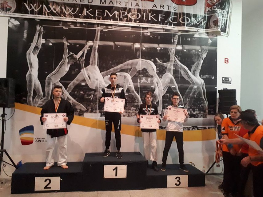 luptatorii de la cs navodari 14 medalii la campionatul national de semi kempo 650679 luptatorii de la cs navodari 14 medalii la campionatul national de semi kempo 650679