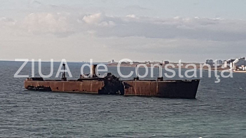 simbolui statiunii costinesti rupt in doua cum arata epava navei evangelia galerie foto 650834 simbolui statiunii costinesti rupt in doua cum arata epava navei evangelia galerie foto 650834