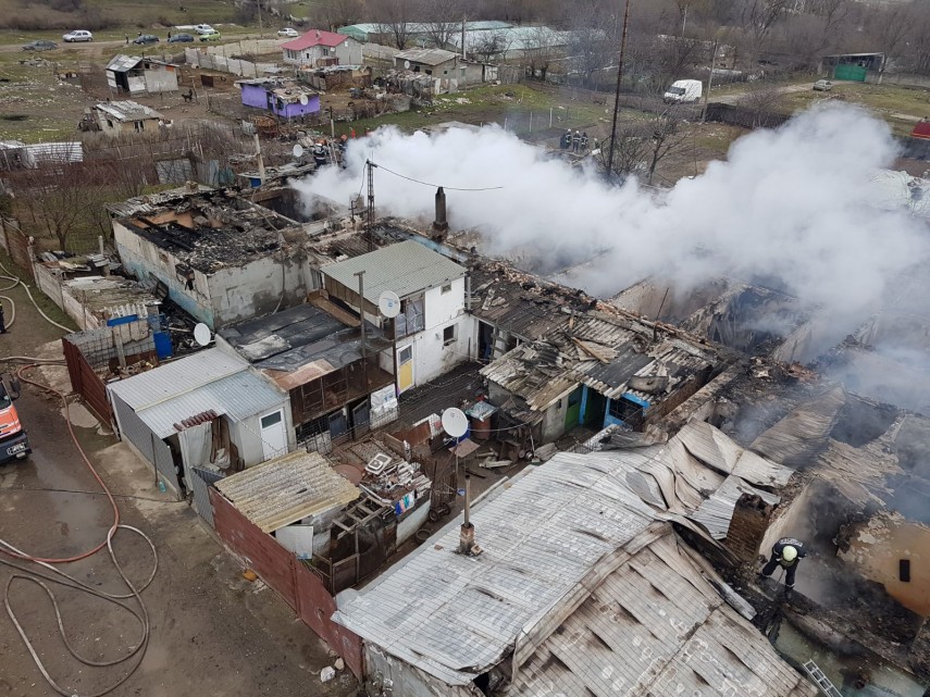 imaginile dezastrului mai multe familii din medgidia au ramas fara un acoperis deasupra capului cum arata imaginile dezastrului mai multe familii din medgidia au ramas fara un acoperis deasupra capului cum arata