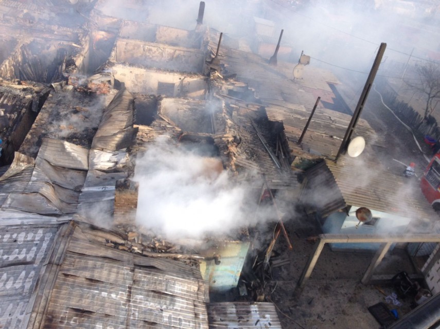 imaginile dezastrului mai multe familii din medgidia au ramas fara un acoperis deasupra capului cum arata imaginile dezastrului mai multe familii din medgidia au ramas fara un acoperis deasupra capului cum arata