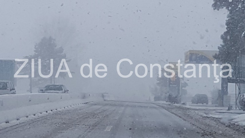 fotoreportaj ninsoare si vizibilitate redusa pe durmurile din constanta se circula in conditii de iarna fotoreportaj ninsoare si vizibilitate redusa pe durmurile din constanta se circula in conditii de iarna