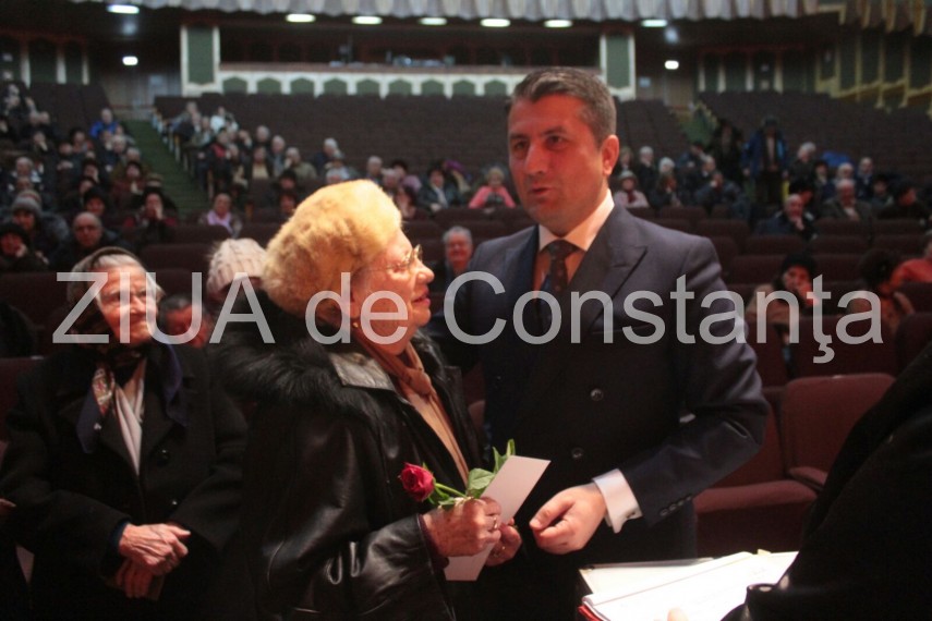 imagini de la eveniment festivitate de premiere a seniorilor organizata de primaria constanta galerie imagini de la eveniment festivitate de premiere a seniorilor organizata de primaria constanta galerie