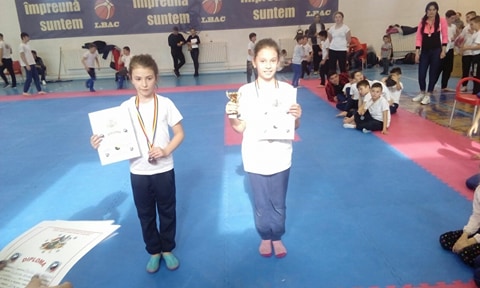 cristian si delia andreea timofte de la cs silver samurai medgidia tata si fiica pe prima pozitie la cristian si delia andreea timofte de la cs silver samurai medgidia tata si fiica pe prima pozitie la