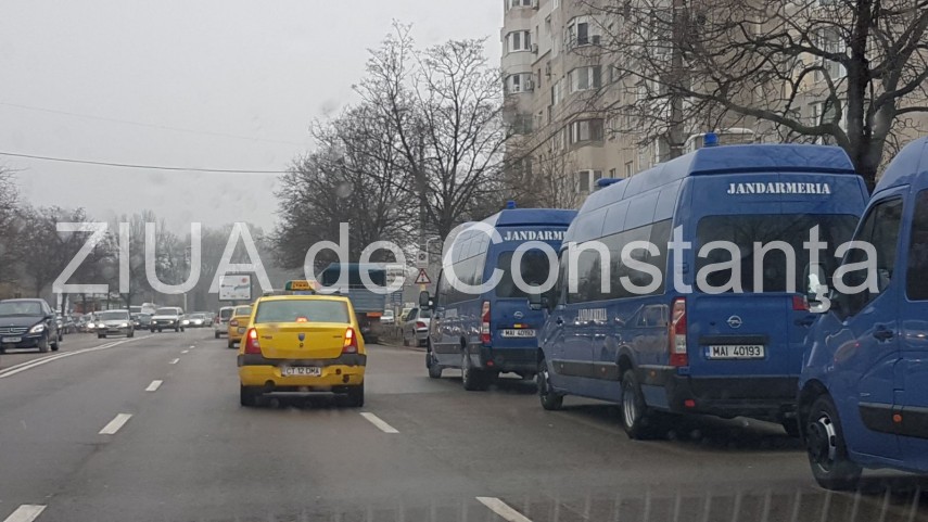 forte impresionante de jandarmi pe bulevardul 1 mai din constanta ce se intampla in zona si de ce au forte impresionante de jandarmi pe bulevardul 1 mai din constanta ce se intampla in zona si de ce au