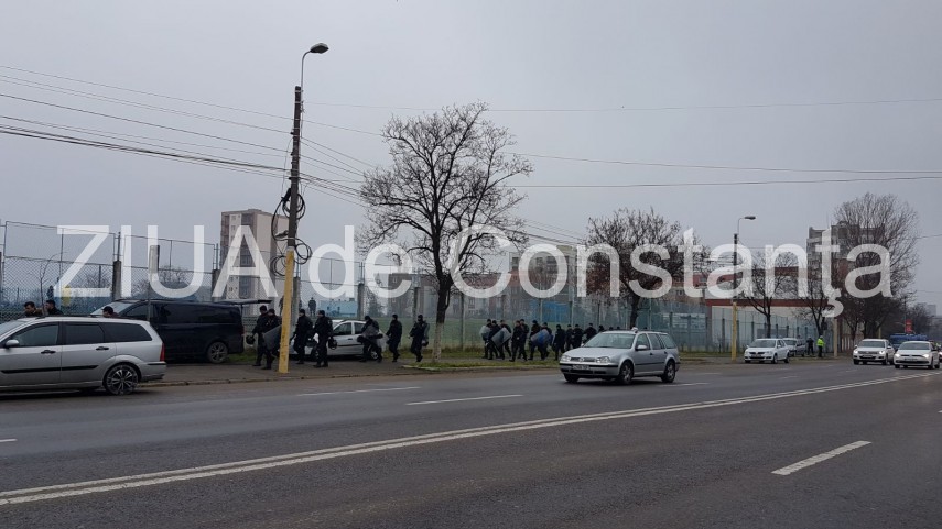 forte impresionante de jandarmi pe bulevardul 1 mai din constanta ce se intampla in zona si de ce au forte impresionante de jandarmi pe bulevardul 1 mai din constanta ce se intampla in zona si de ce au