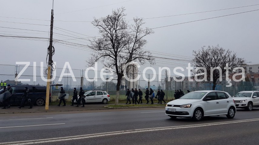 forte impresionante de jandarmi pe bulevardul 1 mai din constanta ce se intampla in zona si de ce au forte impresionante de jandarmi pe bulevardul 1 mai din constanta ce se intampla in zona si de ce au