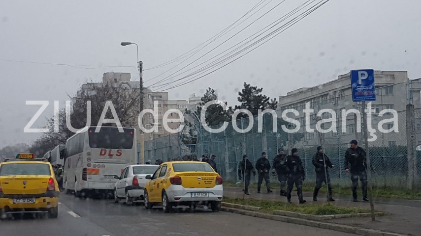 forte impresionante de jandarmi pe bulevardul 1 mai din constanta ce se intampla in zona si de ce au forte impresionante de jandarmi pe bulevardul 1 mai din constanta ce se intampla in zona si de ce au