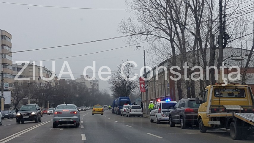 forte impresionante de jandarmi pe bulevardul 1 mai din constanta ce se intampla in zona si de ce au forte impresionante de jandarmi pe bulevardul 1 mai din constanta ce se intampla in zona si de ce au
