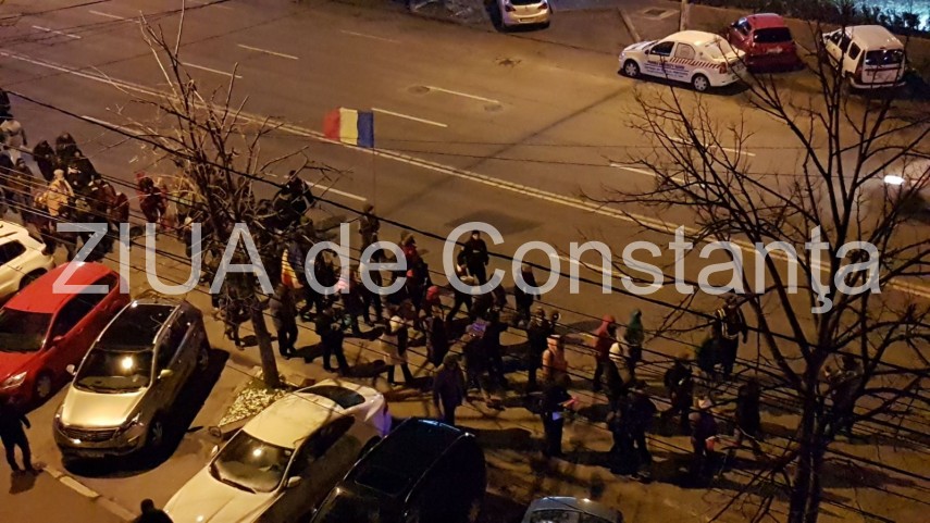 constanta protest in fata prefecturii pentru sustinerea dna si a procurorului sef laura codruta kovesi constanta protest in fata prefecturii pentru sustinerea dna si a procurorului sef laura codruta kovesi