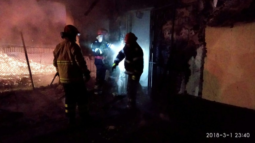tragedia noptii incendiu devastator in judetul constanta pompierii au ajuns la locul evenimentului nu tragedia noptii incendiu devastator in judetul constanta pompierii au ajuns la locul evenimentului nu