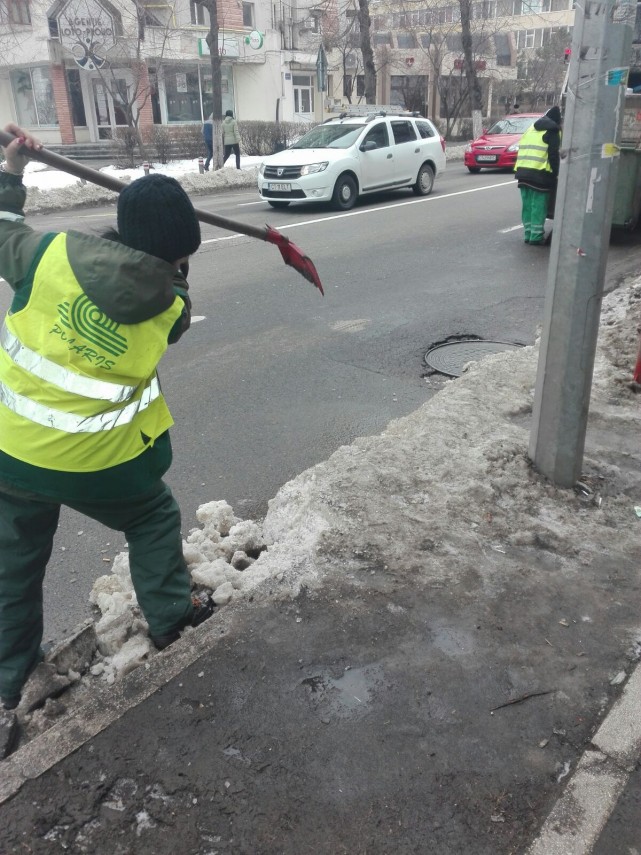 primaria constanta continua actiunea de deszapezire in municipiu 653171 primaria constanta continua actiunea de deszapezire in municipiu 653171