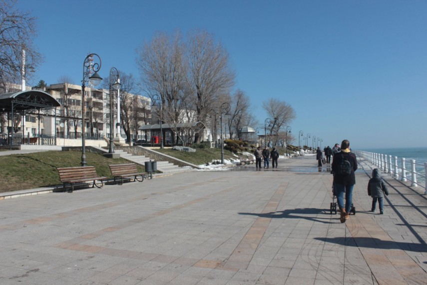 imagini live de la eveniment vreme de primavara la constanta soare si temperaturi crescute galerie foto imagini live de la eveniment vreme de primavara la constanta soare si temperaturi crescute galerie foto