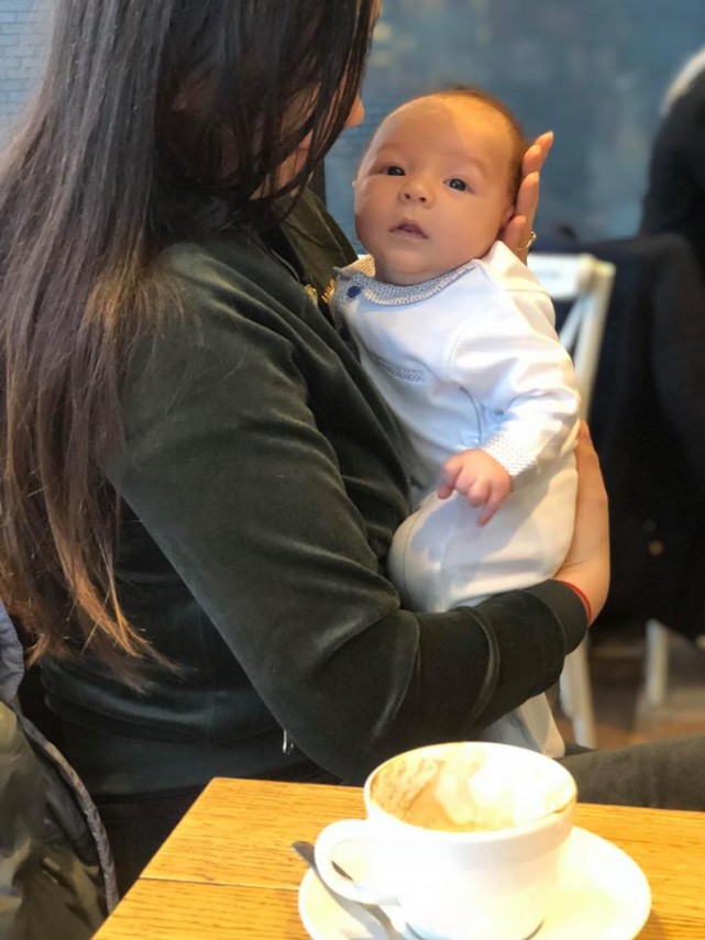 fostul fotbalist al fc farul e in anglia timur isleam si feridan musledin cei mai fericiti parinti aras fostul fotbalist al fc farul e in anglia timur isleam si feridan musledin cei mai fericiti parinti aras