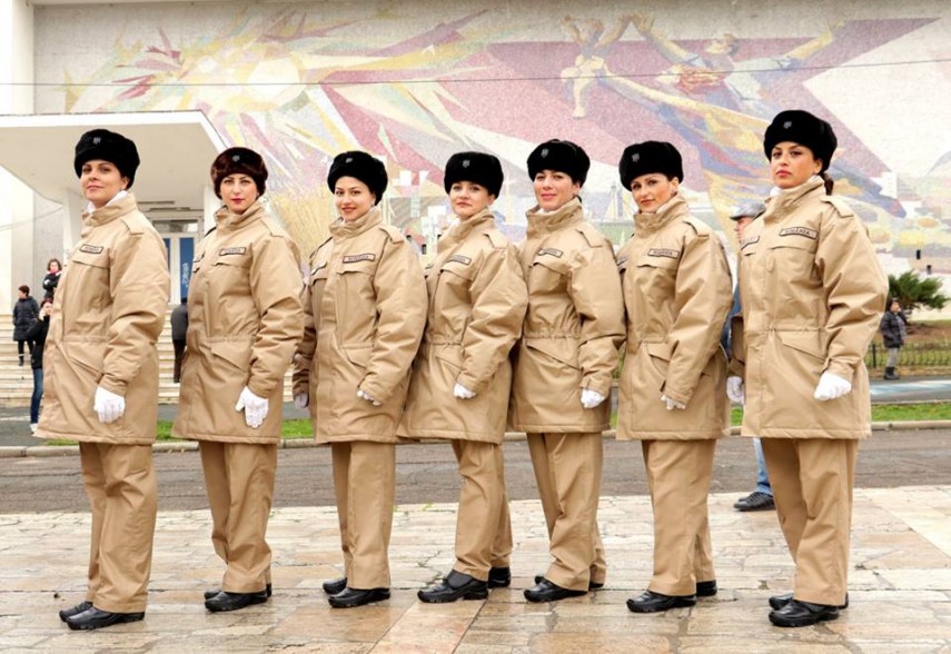 femei in uniforma 8 martie a trecut fotografiile raman militari politiste marinari aviatori pompieri femei in uniforma 8 martie a trecut fotografiile raman militari politiste marinari aviatori pompieri