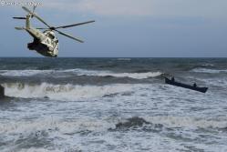 O misiune, un echipaj şi salvarea unor pescari - galerie foto