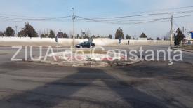Trafic îngreunat în municipiul Constanța, la intersecția bulevardelor I.C.Brătianu și Aurel Vlaicu. De ce sunt nevoiți șoferii să reducă viteza în zonă (fotoreportaj+video) 