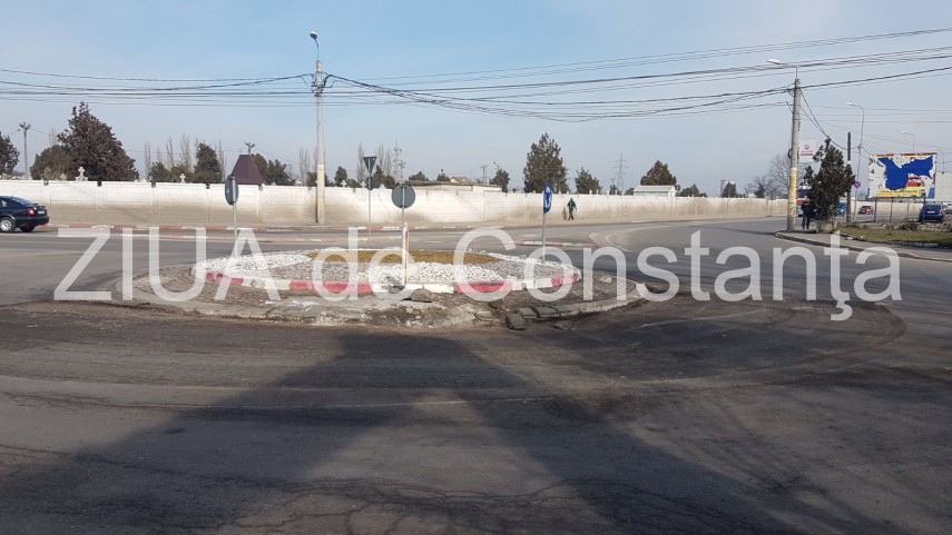 trafic ingreunat in municipiul constanta la intersectia bulevardelor i c bratianu si aurel vlaicu de trafic ingreunat in municipiul constanta la intersectia bulevardelor i c bratianu si aurel vlaicu de