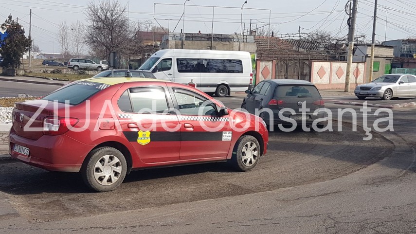trafic ingreunat in municipiul constanta la intersectia bulevardelor i c bratianu si aurel vlaicu de trafic ingreunat in municipiul constanta la intersectia bulevardelor i c bratianu si aurel vlaicu de