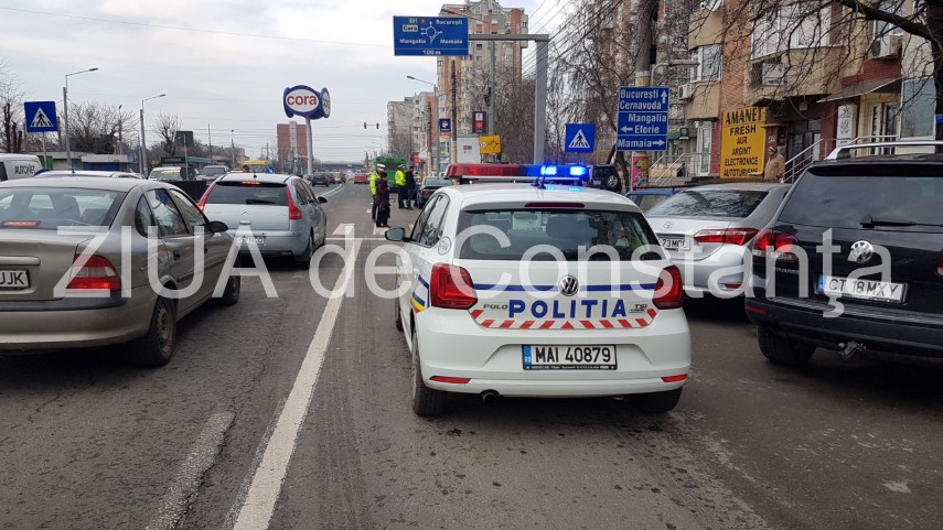 imagini de la eveniment accident rutier in constanta pe bulevardul ic bratianu un pieton a fost lovit imagini de la eveniment accident rutier in constanta pe bulevardul ic bratianu un pieton a fost lovit