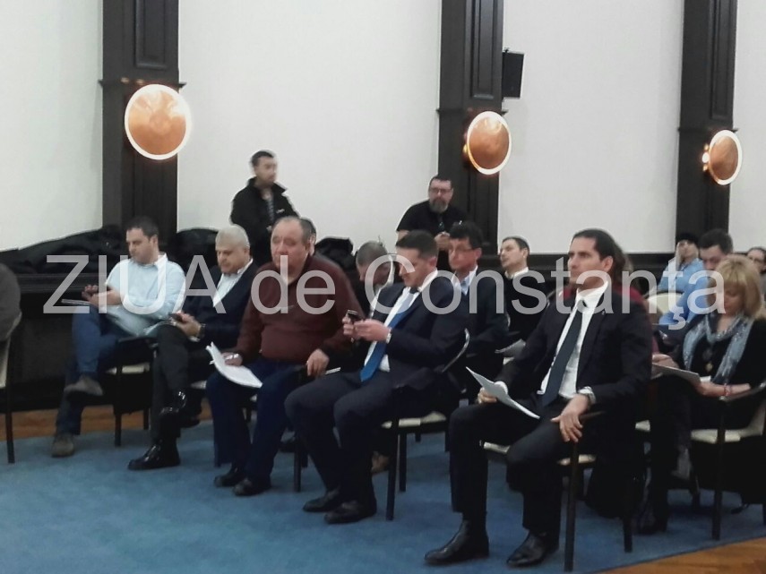 live text consilierii locali constanteni intruniti in sedinta ordinara zeci de proiecte importante pe live text consilierii locali constanteni intruniti in sedinta ordinara zeci de proiecte importante pe