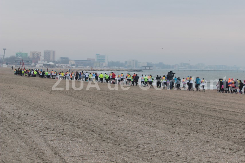 ciclist la cs euxin la doua zile dupa ce a implinit 70 de ani constantin buzatu a alergat la maratonul ciclist la cs euxin la doua zile dupa ce a implinit 70 de ani constantin buzatu a alergat la maratonul