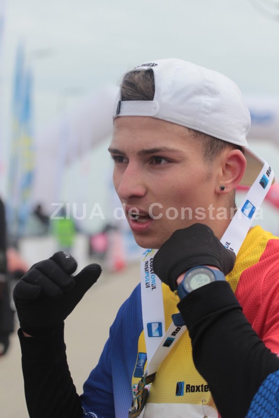 ciclist la cs euxin la doua zile dupa ce a implinit 70 de ani constantin buzatu a alergat la maratonul ciclist la cs euxin la doua zile dupa ce a implinit 70 de ani constantin buzatu a alergat la maratonul