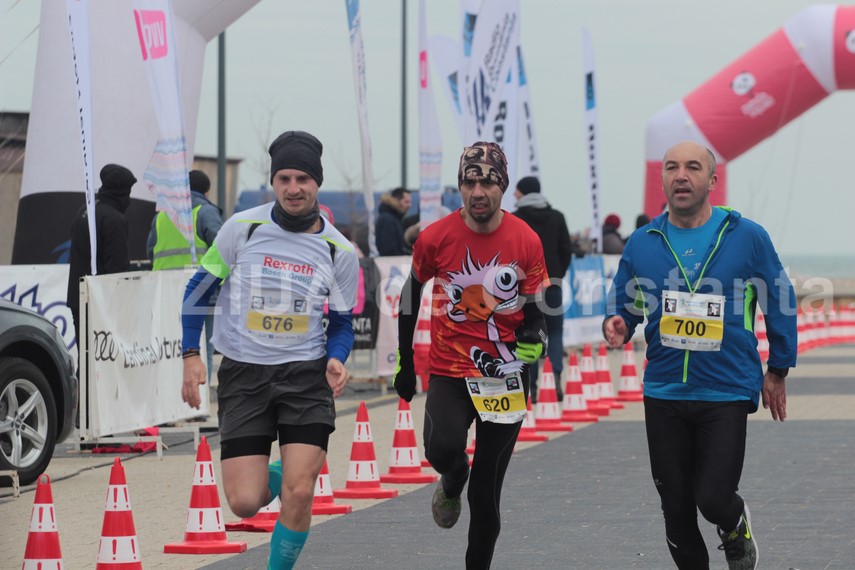 ciclist la cs euxin la doua zile dupa ce a implinit 70 de ani constantin buzatu a alergat la maratonul ciclist la cs euxin la doua zile dupa ce a implinit 70 de ani constantin buzatu a alergat la maratonul