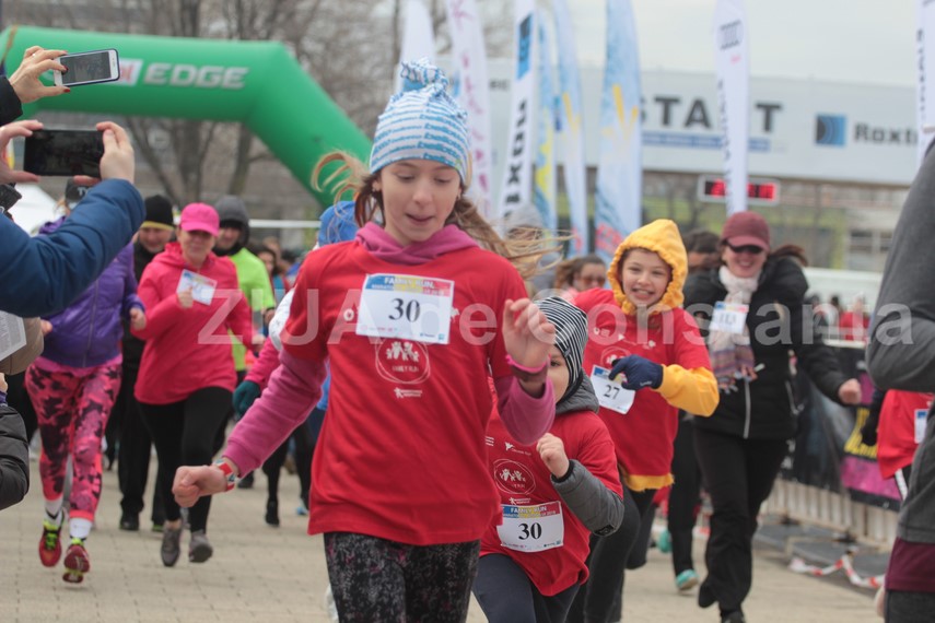 ciclist la cs euxin la doua zile dupa ce a implinit 70 de ani constantin buzatu a alergat la maratonul ciclist la cs euxin la doua zile dupa ce a implinit 70 de ani constantin buzatu a alergat la maratonul